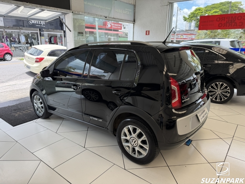 VW UP CROSS 1.0 TSI